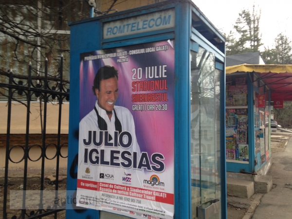 Cabinele telefonice Romtelecom vă prezintă Julio Iglesias