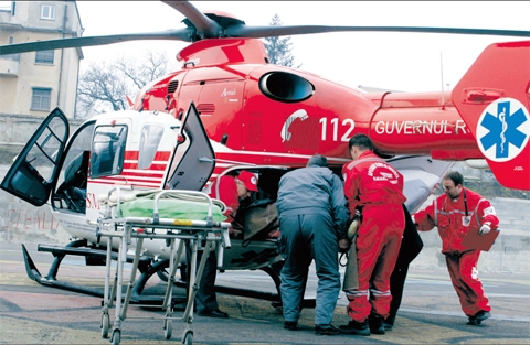 Echipajul medical de pe elicopterul SMURD va fi cazat în apartamentele Primăriei