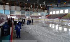 Gheața de la patinoar a fost spartă. Urmează maneleala aia cu meciul lui Halep (foto)