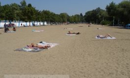 Înainte, Plaja Dunărea era mizerabilă. Acum, după deschidere, e doar oribilă (foto)