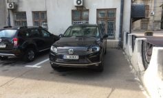 Pucheanu are dileme automobilistice: are în parcare un VW de 60.000 de euro și nu știe ce să facă cu el
